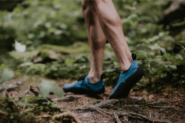 Earthing y Calzado Barefoot