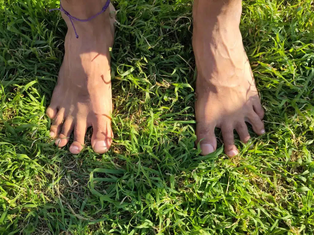 Pies descalzos grounding