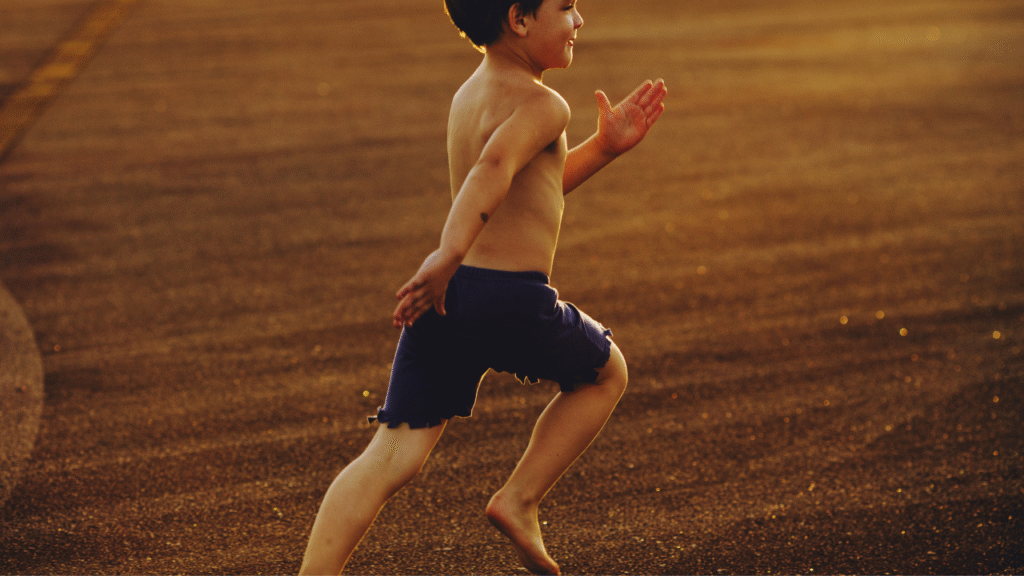 correr descalzo grounding naturaleza