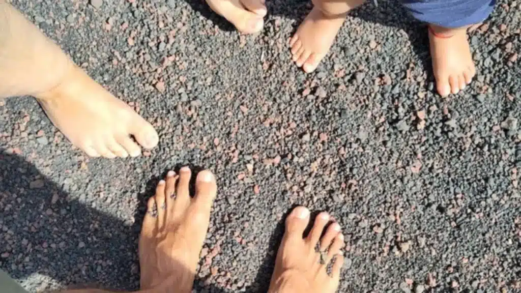 pies-descalzos-familia